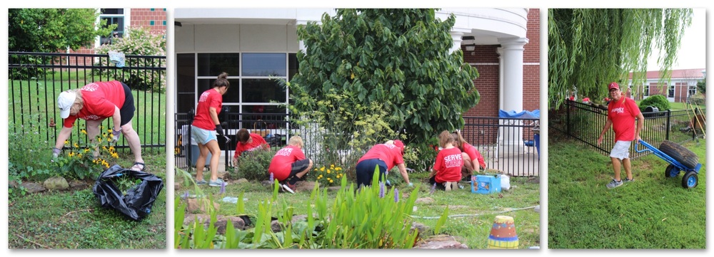 Journey Church volunteers