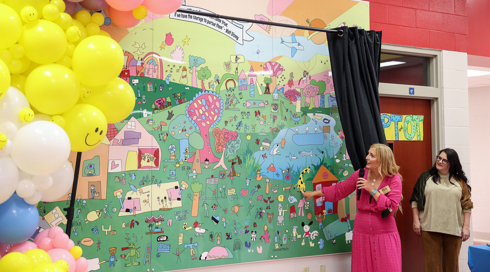 Art Feeds reveals 50th mural at Sonora Elementary School