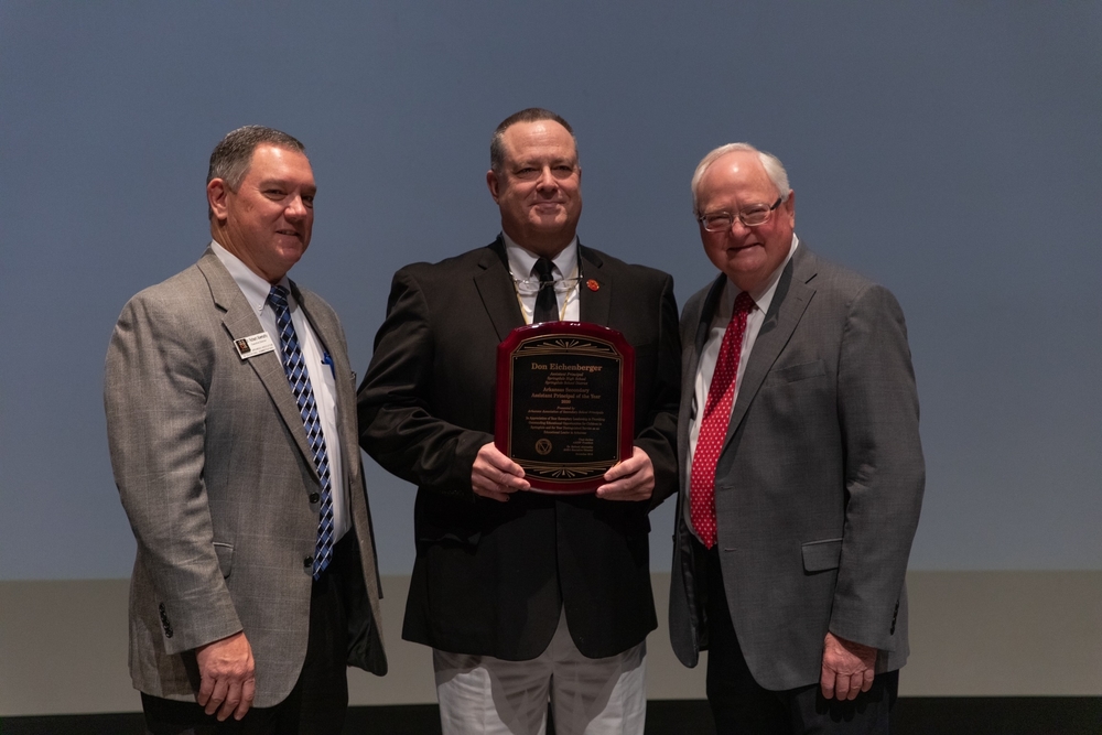 Eichenberger Named Arkansas Assistant Principal of Year