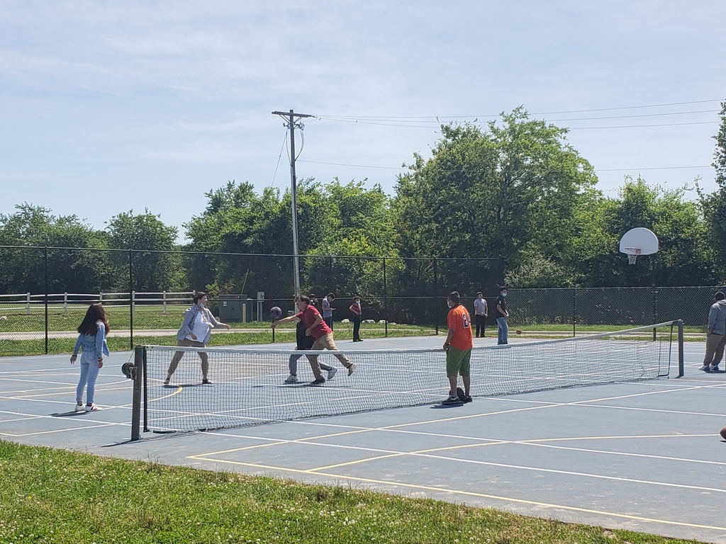 Having fun on the tennis court