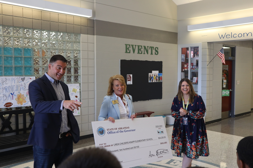 Representative Robyn Lundstrum and Representative Clint Penzo presented Rewards Money to Childers Knapp today for our outstanding growth on the ACT Aspire test.   We are so proud of our students and teachers who put in the work to make this happen! 🐊